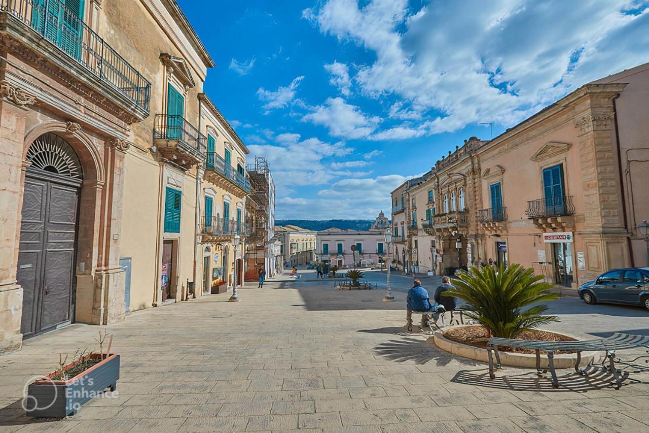 Piazza Duomo 36 Hotel Ragusa Exterior photo